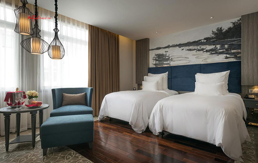 khách sạn Paradise Suites Hạ Long