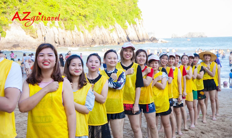Các game team buiilding bãi biển