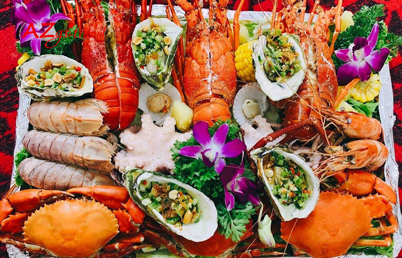 Phố cổ Hạ Long có gì để vui chơi?