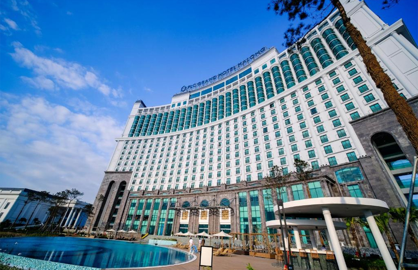 Khách sạn FLC Halong Bay Golf Club & Luxury Resort